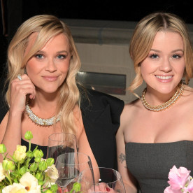  Reese Witherspoon and Ava Phillippe